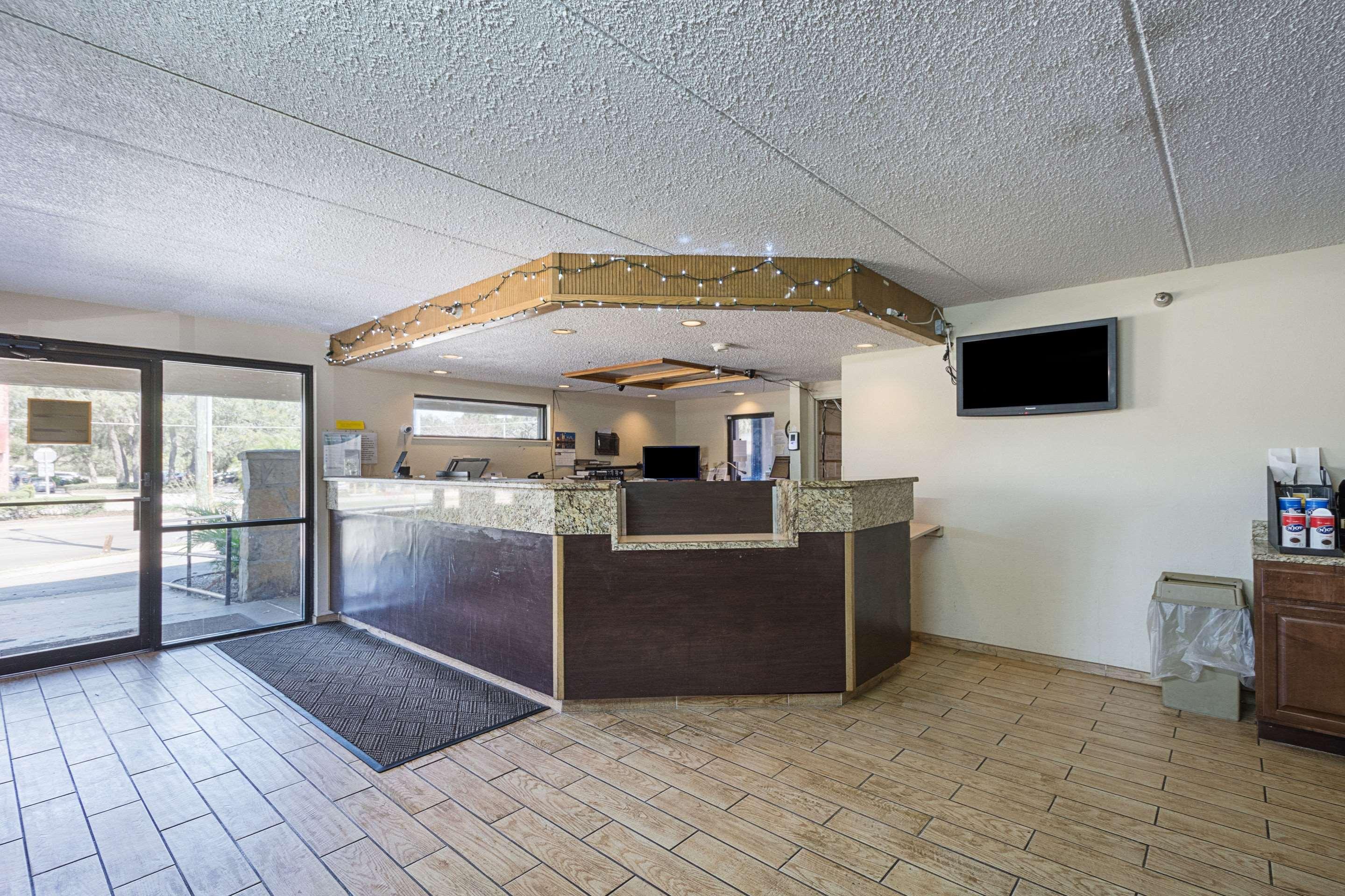Bay Inn On Busch Tampa Ngoại thất bức ảnh