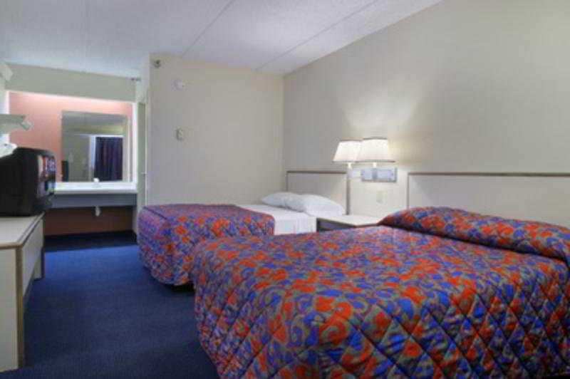 Bay Inn On Busch Tampa Phòng bức ảnh